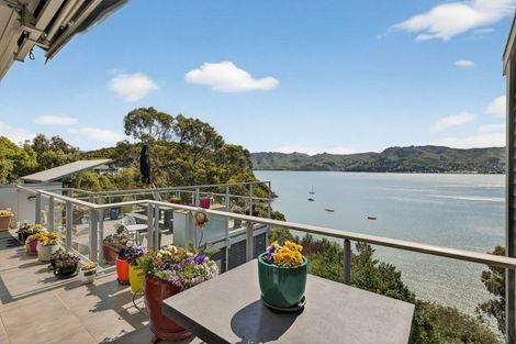 Photo of property in 303 Marine Drive, Charteris Bay, Lyttelton, 8971