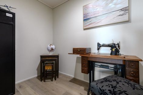 Photo of property in 12/72e Devonport Road, Tauranga, 3110