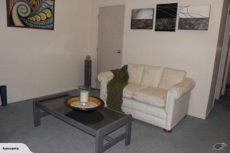 Photo of property in 6/3 The Avenue, Albany, Auckland, 0632