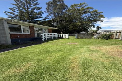 Photo of property in 2/15 Woolfield Road, Papatoetoe, Auckland, 2025