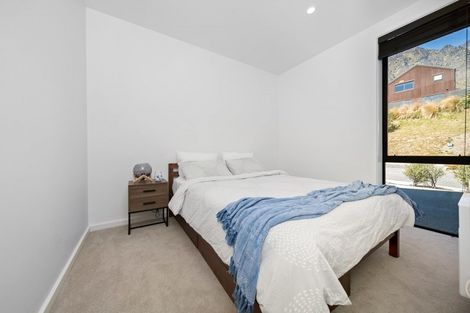 Photo of property in 12 Mckenzies Shute, Jacks Point, Queenstown, 9371