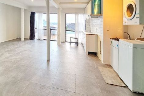 Photo of property in 1022 Whangaparaoa Road, Tindalls Beach, Whangaparaoa, 0930