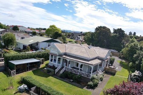 Photo of property in 1 Allan Street, Dannevirke, 4930