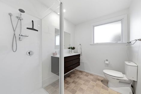 Photo of property in 5 Birkenhead Street, Avonhead, Christchurch, 8042