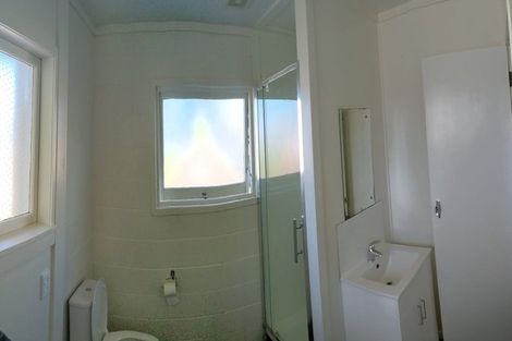 Photo of property in 1/37 Oriana Avenue, Lynfield, Auckland, 1042