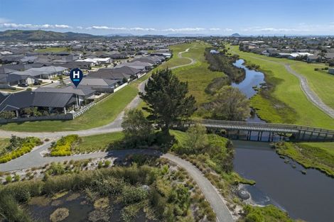 Photo of property in 71 Harding Drive, Papamoa Beach, Papamoa, 3118