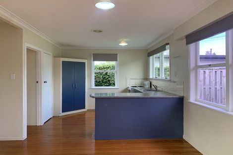 Photo of property in 72 Derwent Crescent, Titirangi, Auckland, 0604