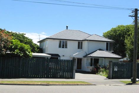 Photo of property in 205 Avonhead Road, Avonhead, Christchurch, 8042