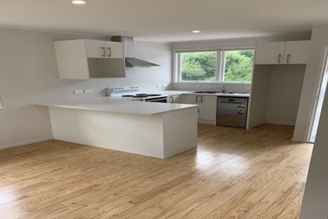 Photo of property in 20 Beeche Place, Birkdale, Auckland, 0626