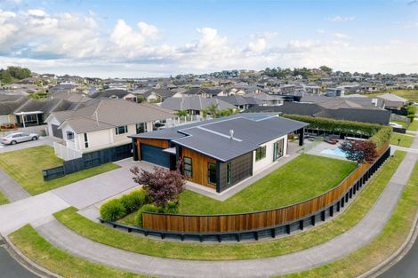 Photo of property in 13 Glaisdale Crescent, Flagstaff, Hamilton, 3210