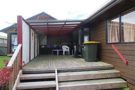 Photo of property in 147 Botany Road, Botany Downs, Auckland, 2010