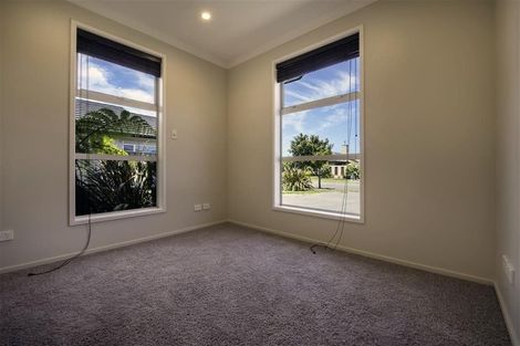 Photo of property in 4 Akaroa Road, Poraiti, Napier, 4112