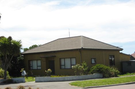 Photo of property in 86 Geraldine Street, Edgeware, Christchurch, 8013