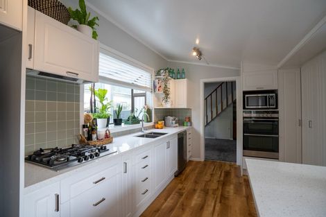 Photo of property in 9 Epuni Street, Hutt Central, Lower Hutt, 5011