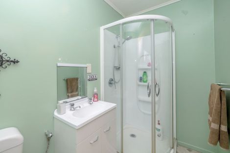 Photo of property in 25 Brown Terrace, Foxton Beach, Foxton, 4815