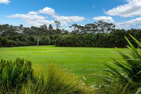 Photo of property in 4 Wharepapa Place, Albany, Auckland, 0632