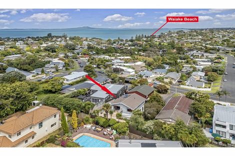 Photo of property in 2/39 Killarney Avenue, Torbay, Auckland, 0630