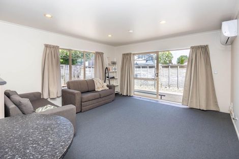 Photo of property in 4/17 Beatty Street, Melville, Hamilton, 3206