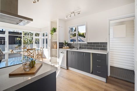 Photo of property in 314 Withells Road, Avonhead, Christchurch, 8042