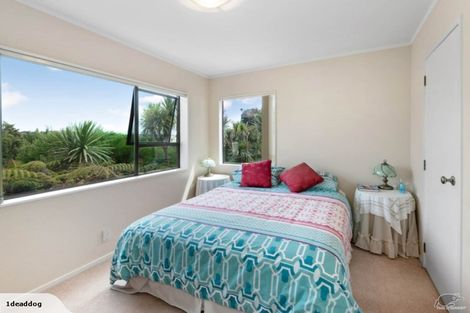 Photo of property in 2/49 Carlisle Road, Torbay, Auckland, 0630