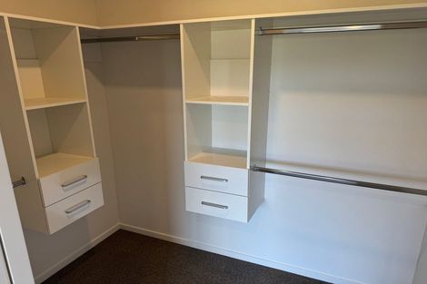 Photo of property in 14 Medallion Drive, Oteha, Auckland, 0632