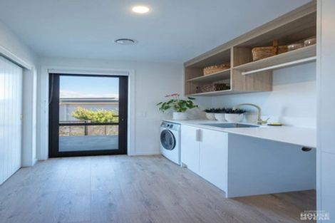 Photo of property in 13 Tukere Crescent, Kelvin Grove, 4470