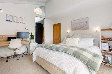 Photo of property in 50 Braemar Road, Castor Bay, Auckland, 0620