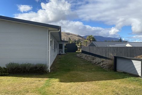 Photo of property in 56 Onslow Road, Lake Hayes, Queenstown, 9304
