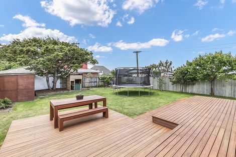 Photo of property in 419 Innes Road, Mairehau, Christchurch, 8052