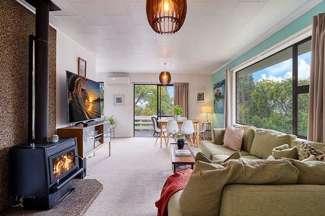 Photo of property in 12 Unsworth Road, Hamurana, Rotorua, 3097