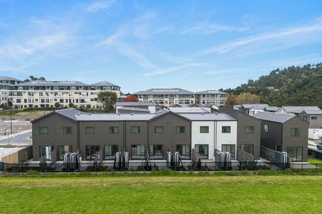 Photo of property in 19 Taiko Lane, Glenfield, 0629