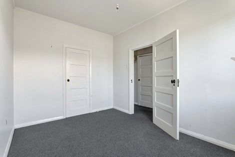 Photo of property in 28 Cornwall Street, Eltham, 4322
