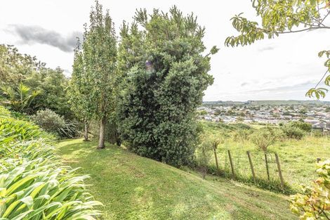 Photo of property in 64 Parkdale Drive, Aramoho, Whanganui, 4500