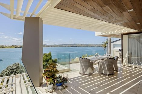 Photo of property in 2/14 First Avenue, Avenues, Whangarei, 0110