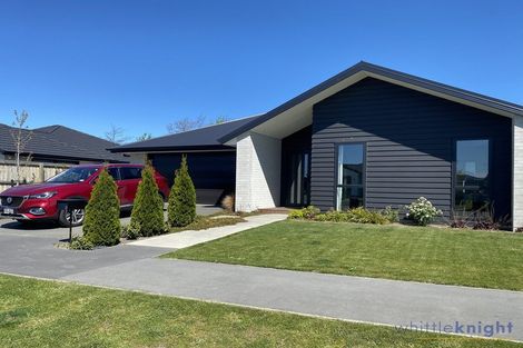 Photo of property in 8 Collier Drive, Halswell, Christchurch, 8025