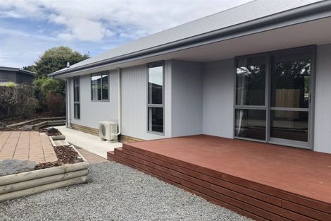 Photo of property in 2/65 Kuaka Crescent, Bromley, Christchurch, 8062