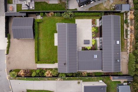 Photo of property in 3 Courthill Lane, Wanaka, 9305