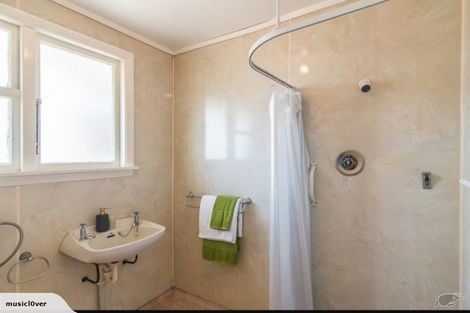 Photo of property in 11 Maire Street, Otaki, 5512