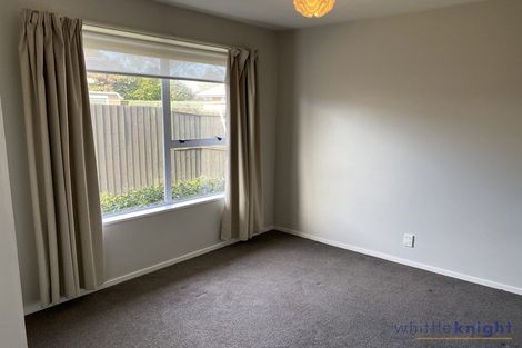 Photo of property in 8 Innisfree Place, Northwood, Christchurch, 8051