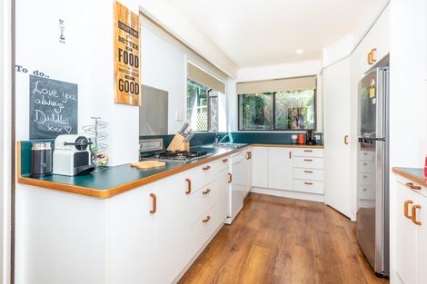 Photo of property in 15 Stanford Crescent, Whataupoko, Gisborne, 4010