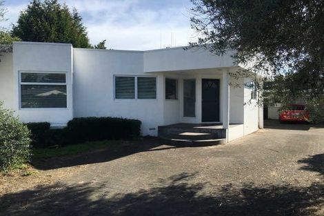 Photo of property in 52 Berkley Avenue, Hillcrest, Hamilton, 3216