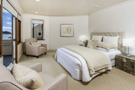 Photo of property in 3a Holiday Road, Milford, Auckland, 0620