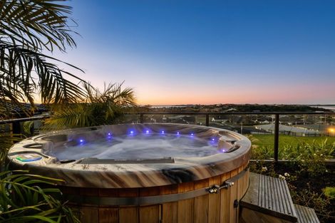 Photo of property in 3 Keiti View, Omokoroa, 3114