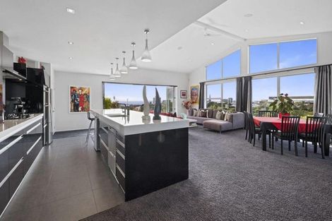Photo of property in 86 Brougham Street, New Plymouth, 4310
