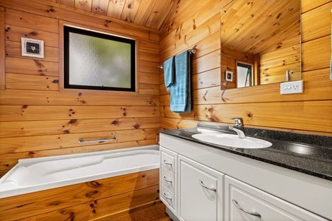 Photo of property in 46 Te Ngaio Road, Mount Maunganui, 3116