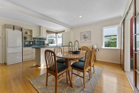 Photo of property in 10 Manuka Street, Hokowhitu, Palmerston North, 4410