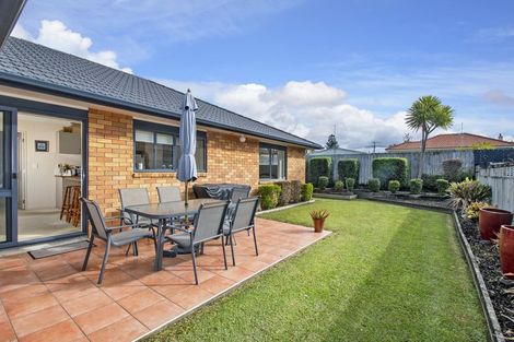 Photo of property in 15 Workman Way, Onerahi, Whangarei, 0110