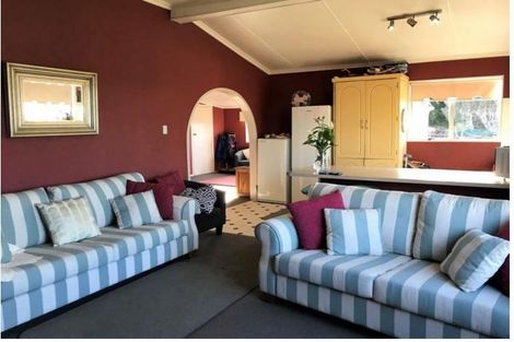 Photo of property in 216 Clyde Street, Balclutha, 9230