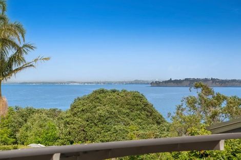 Photo of property in 805 Whangaparaoa Road, Manly, Whangaparaoa, 0930