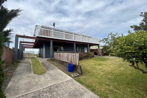 Photo of property in 880 Papamoa Beach Road, Papamoa Beach, Papamoa, 3118